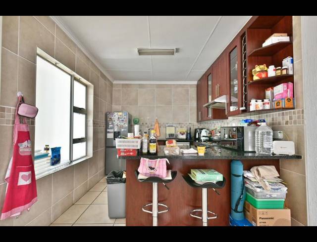 3 BEDROOM HOUSE FOR SALE IN EAGLE CANYON GOLF ESTATE
